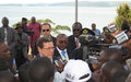 Alan Doss s’entretient avec le Gouverneur du Sud Kivu sur la consolidation de la paix